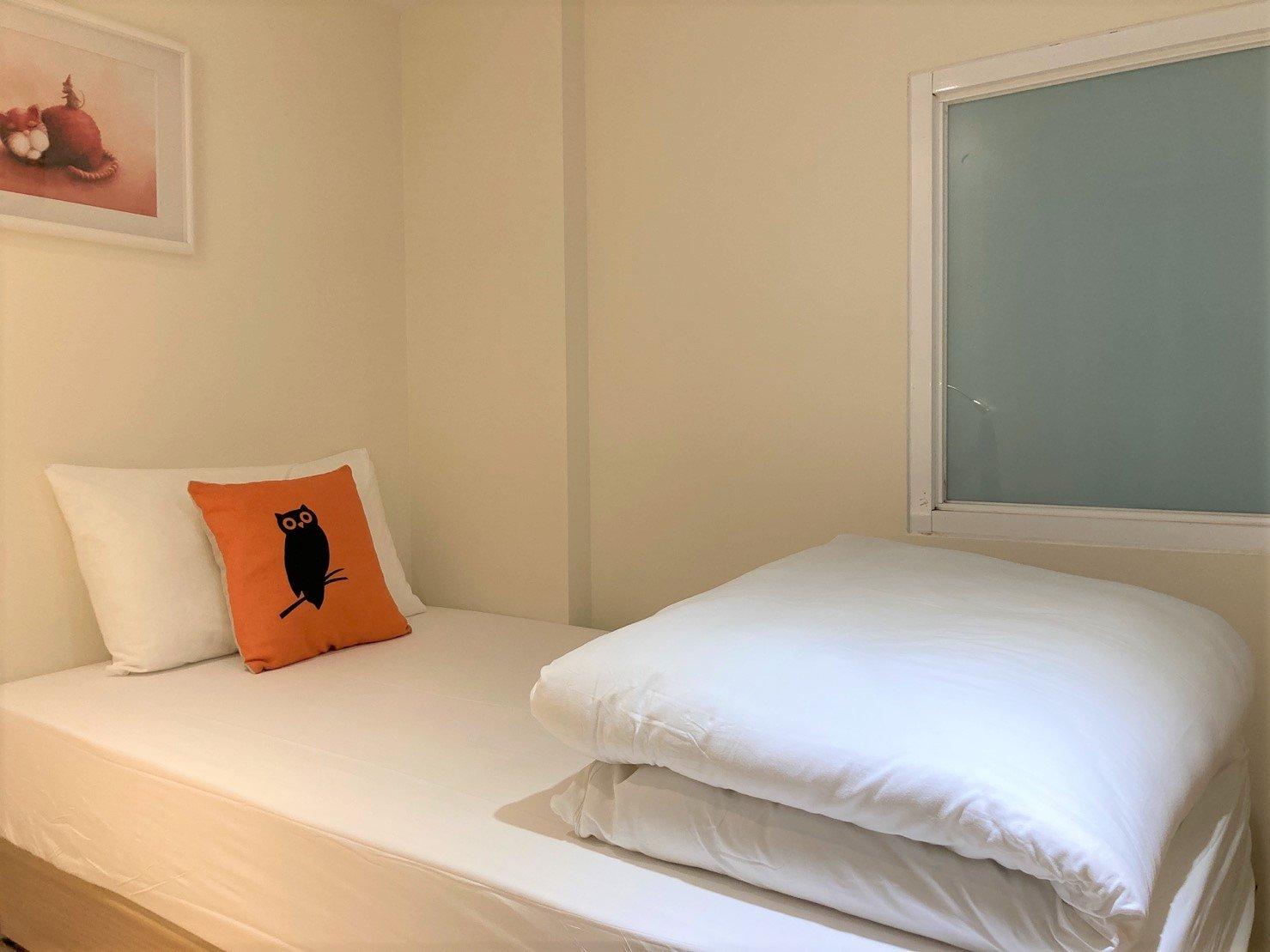Standard single room - 4Plus Hostel