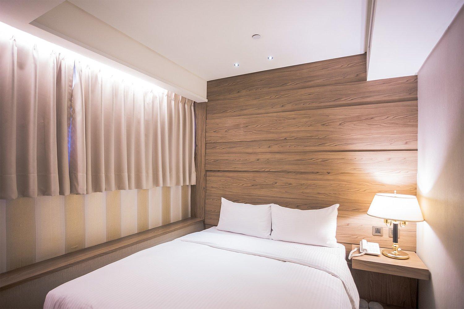 Standard Double Room (Breakfast Included) - Green World Hotel- Sansui