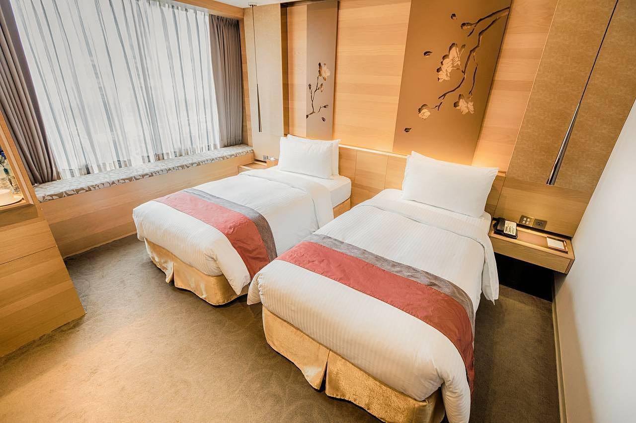 Standard Twin Room (Breakfast Included) - Green World Hotel - Grand Nanjing