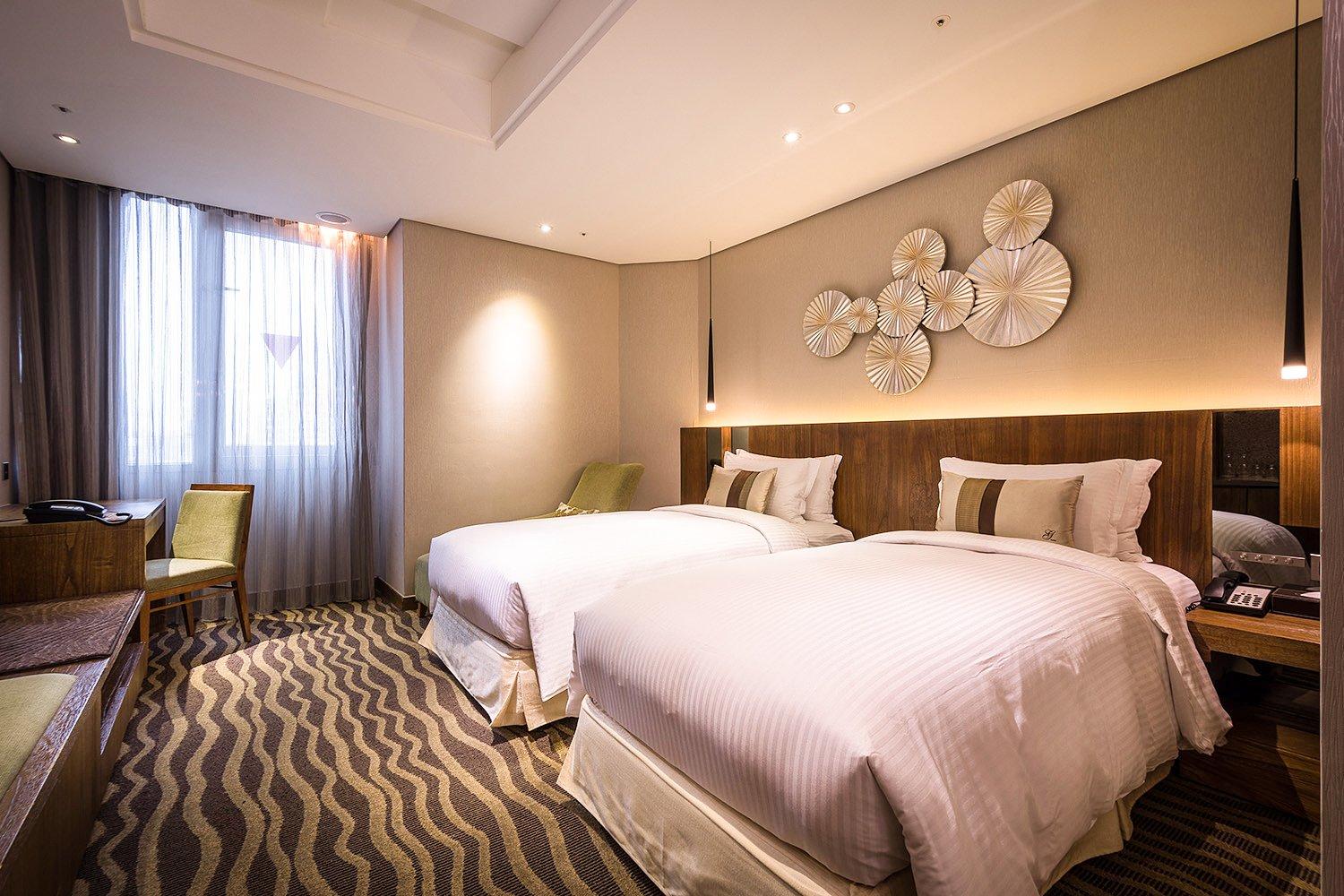 Business Twin Room (Breakfast Included) - Green World Hotel - JianPei Suites