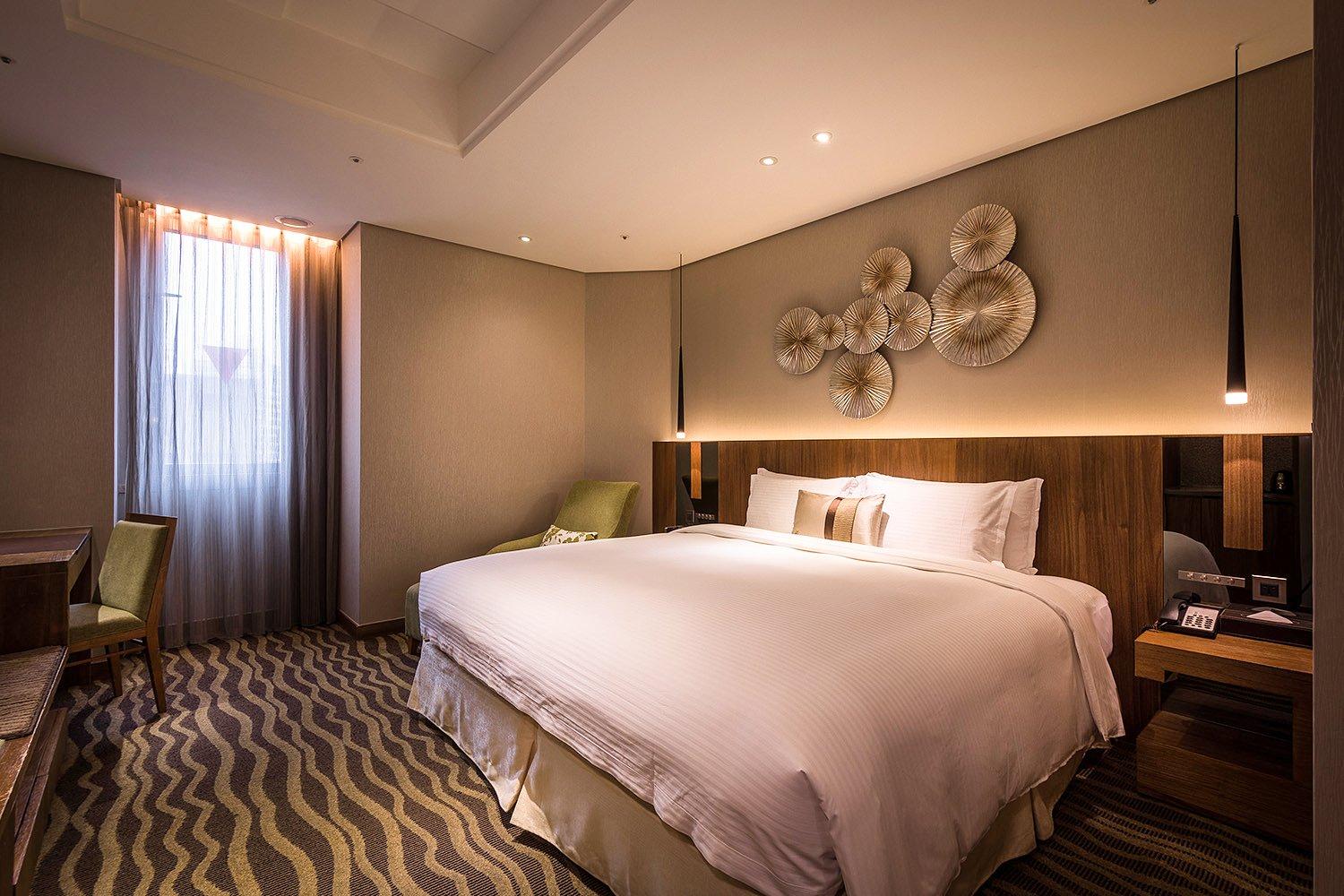 Business Double Room (Breakfast Included) - Green World Hotel - JianPei Suites