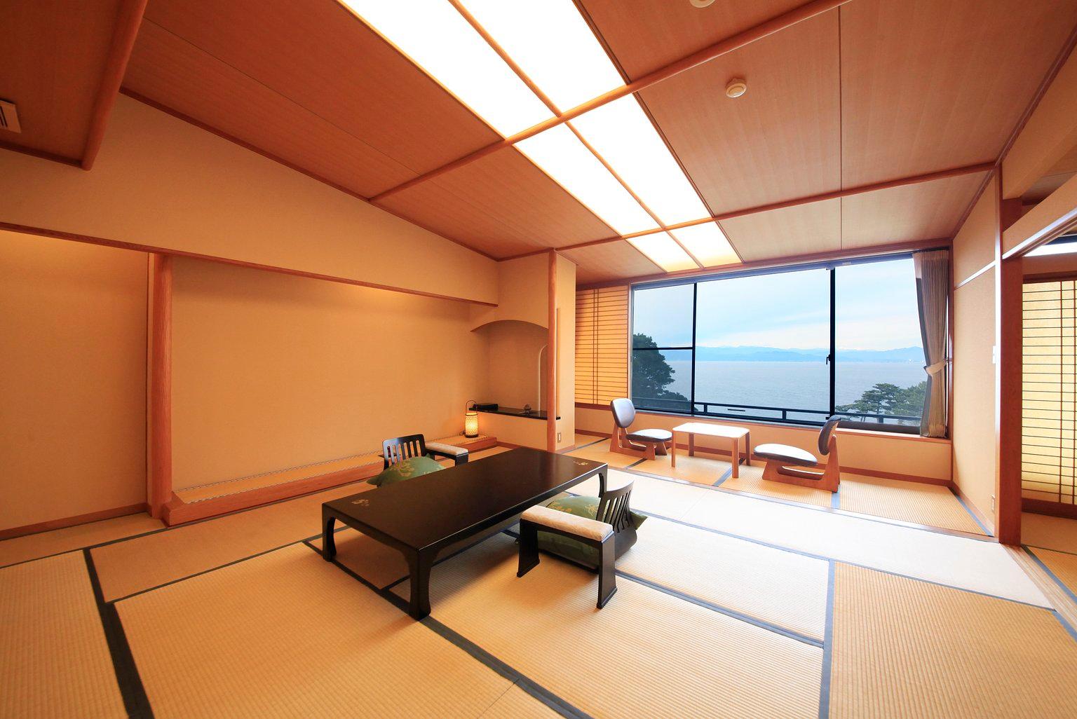 Japanese-style 70 square meters room - NISHIIZUKOYOI