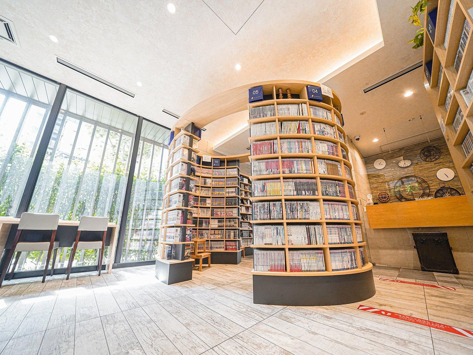 Quintessa Hotel Tokyo Haneda Comic&Books