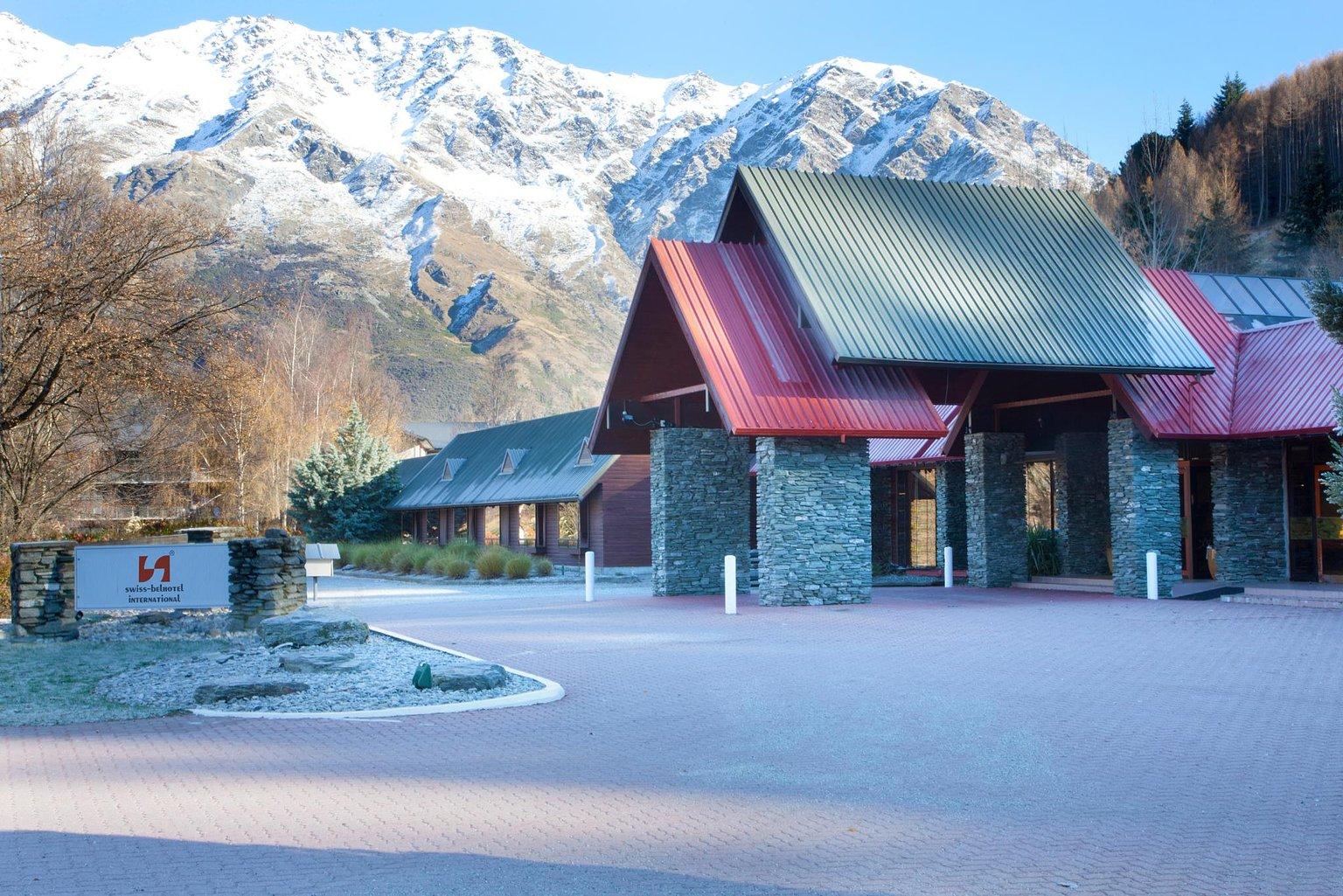 Swiss-Belresort Coronet Peak