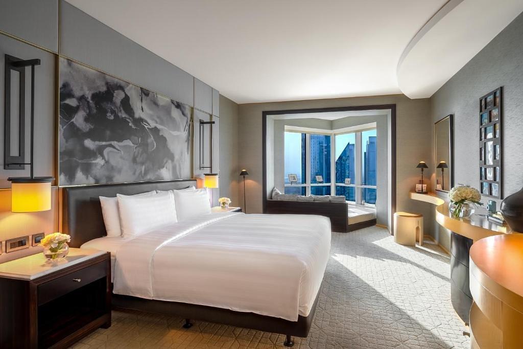 Picture-Perfect Room - Shangri La Hotel Dubai