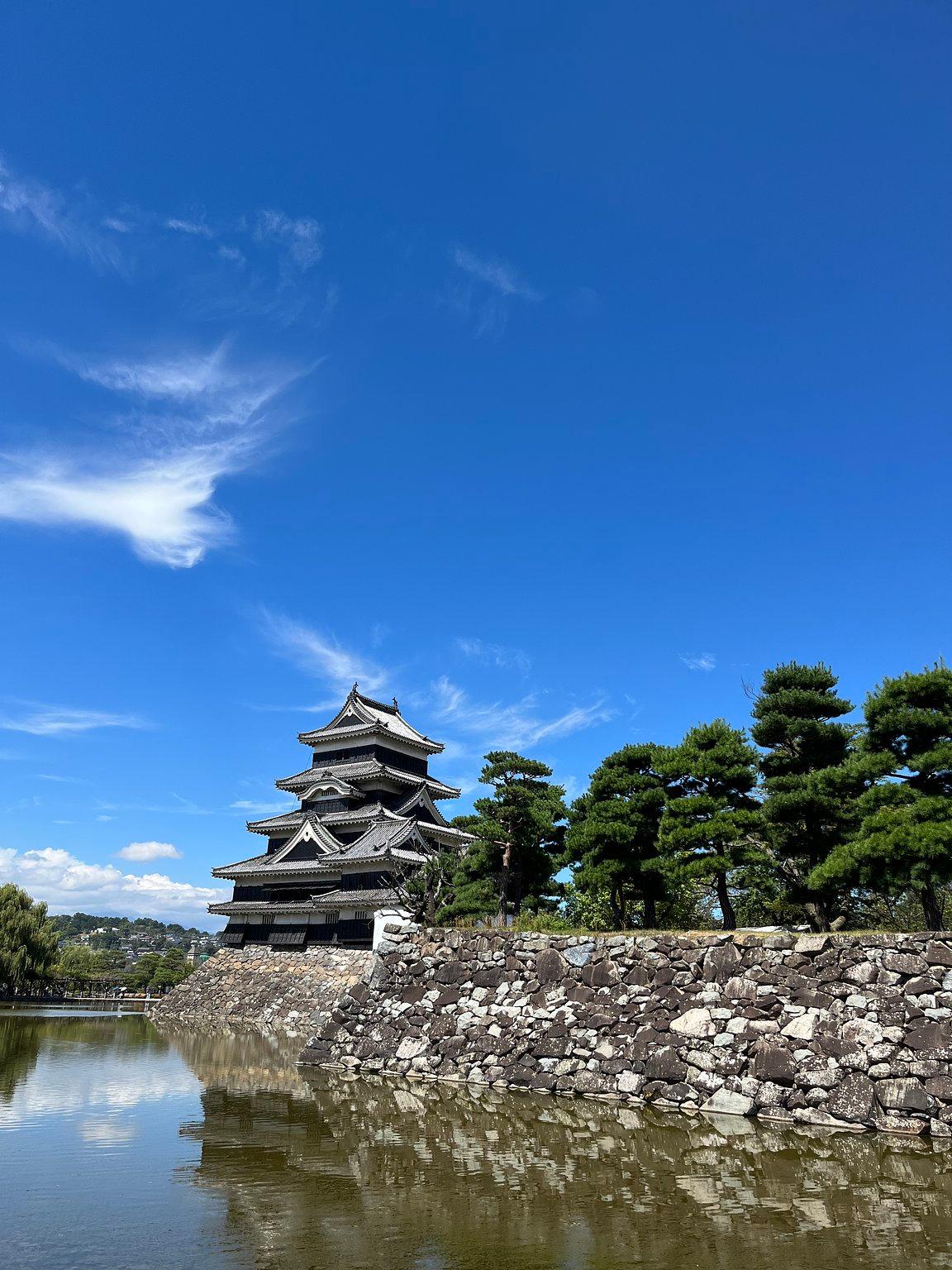 歩いてどこにでも行ける立地と安心できる居場所ホテル