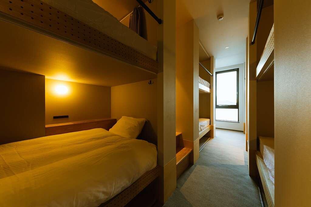 Shared dormitory for men and women - HOTEL KARAE